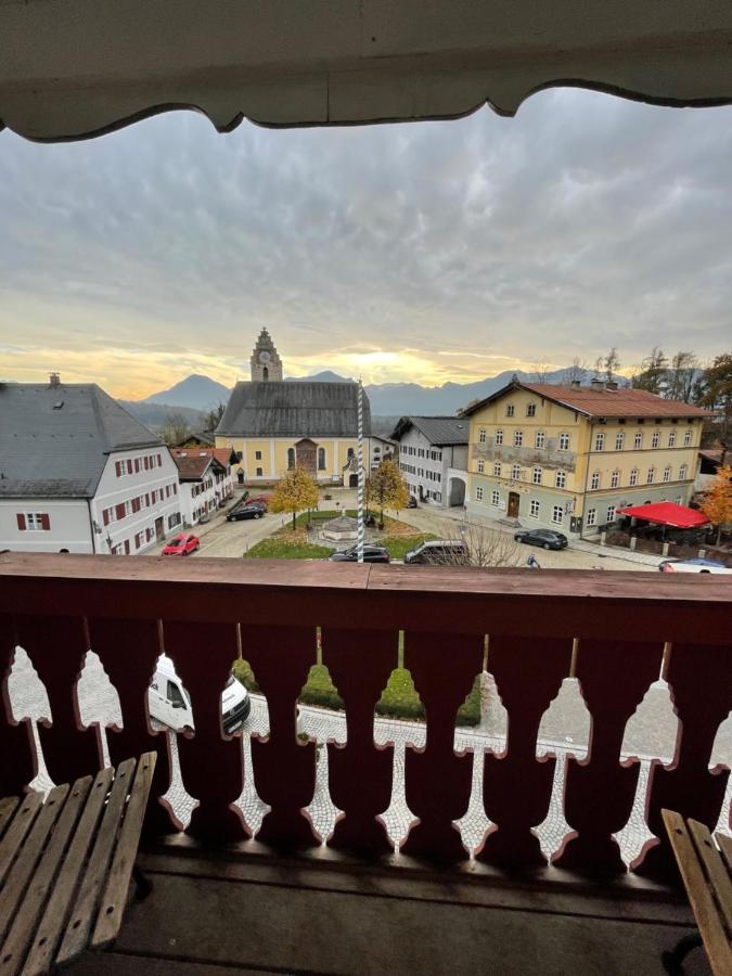 Hotel Hofwirt Neubeuern Exterior foto